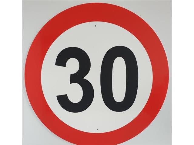 TABELLE FÜR FEIERLICHKEITEN 30