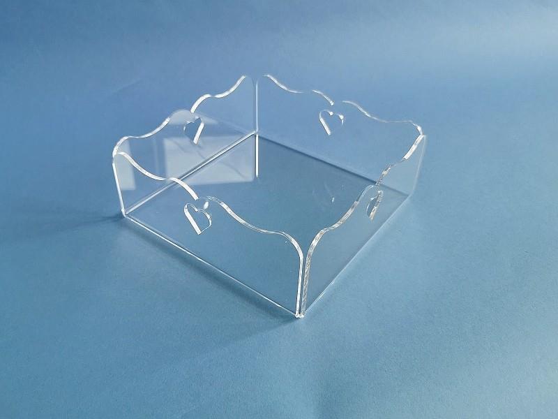 Višenamjenska pleksi posuda