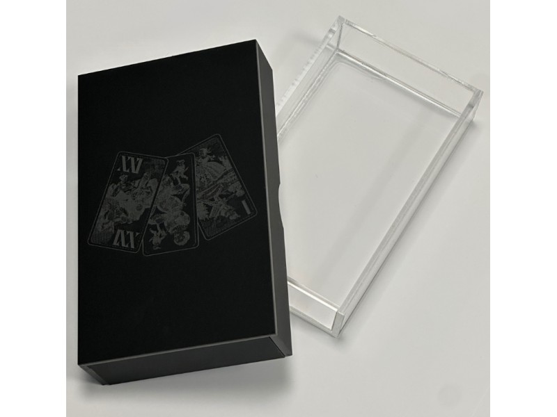 Kutija za tarok karte s gravurom