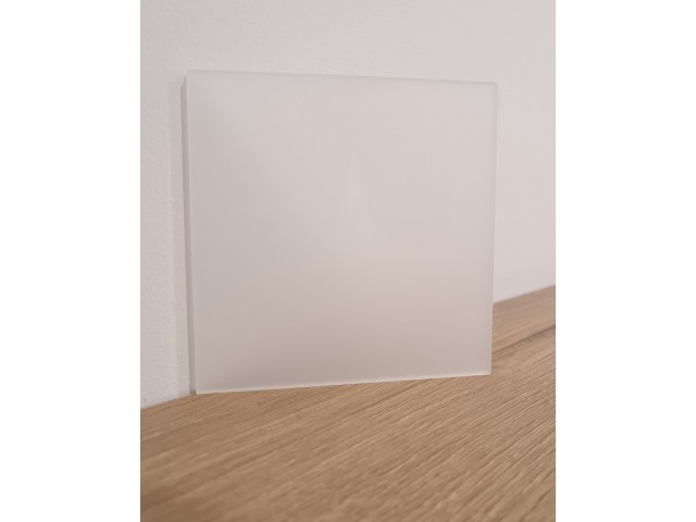 PLEKSI STEKLO, opal, deb: 2 mm 