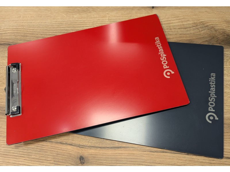 Podloga za pisanje s kopčom (crvena)