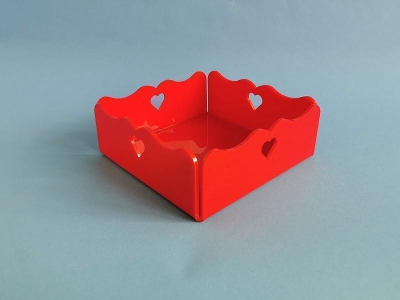 Višenamjenska pleksi posuda