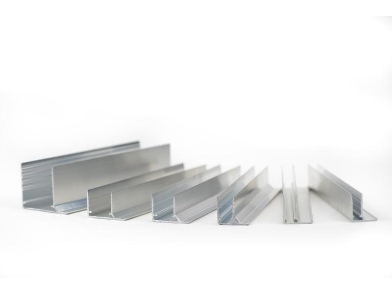 Aluminijski U profil s odkapnikom